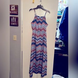 Women’s Strappy Maxi dress, Sz Lg